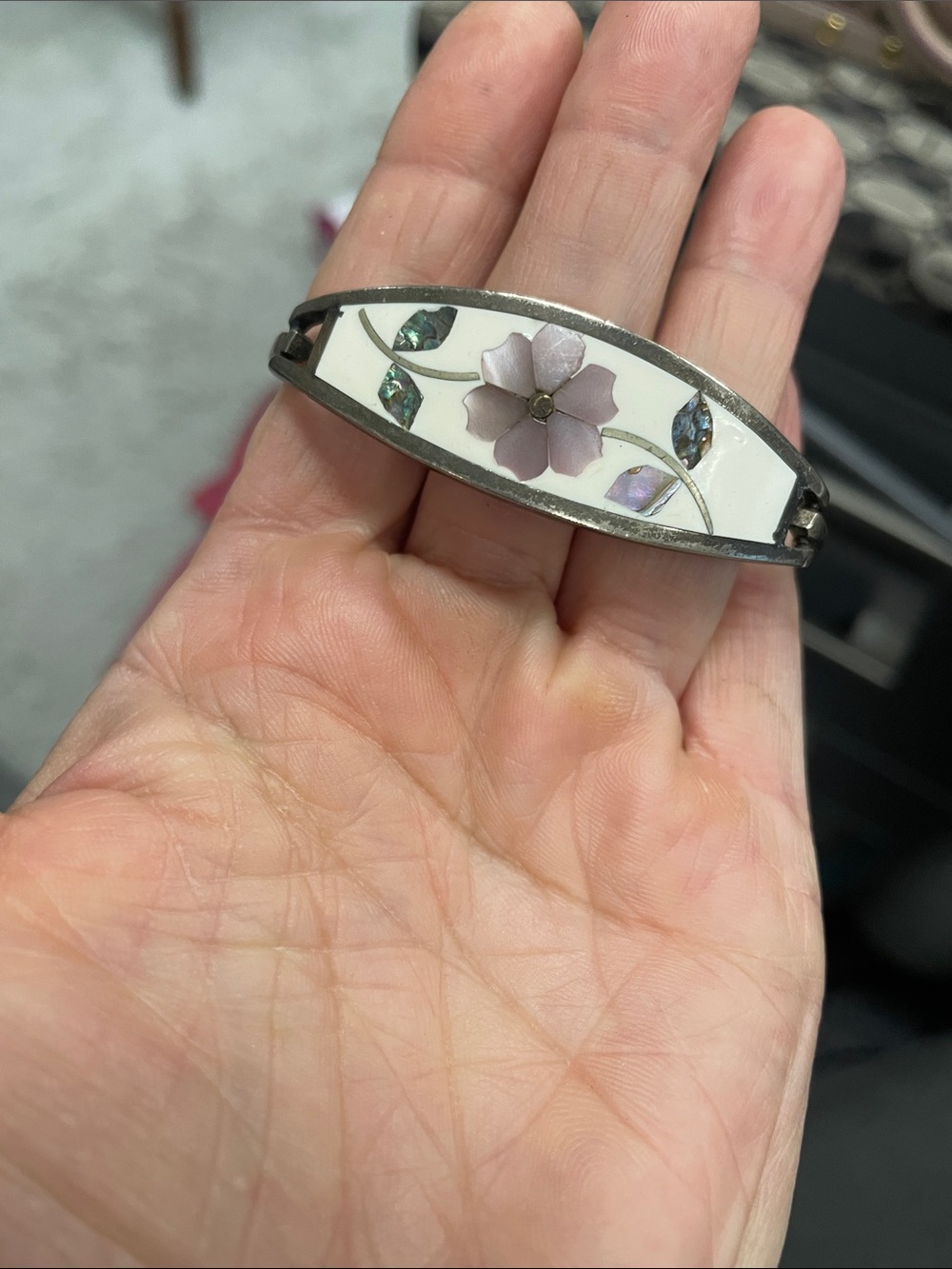 Vintage Sterling silver Floral stone Inlay Bracelet - Pink Flower on White back